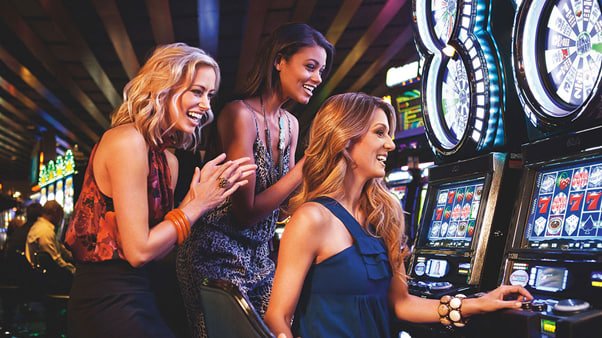 qq1882 Download aplikasi mobile fitur lengkap slot live casino taruhan olahraga